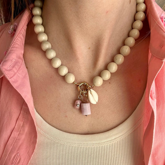 Collier Santa Teresa
