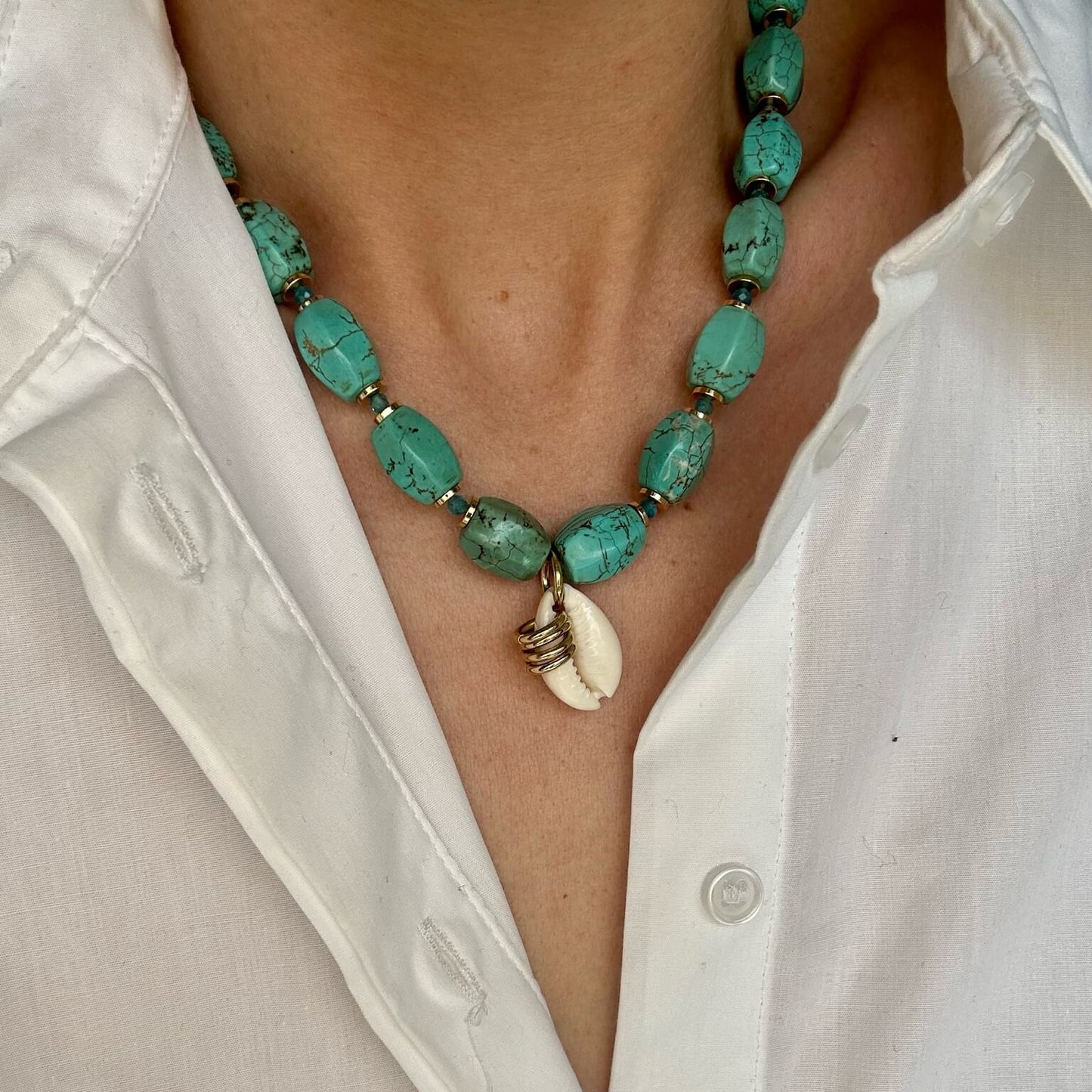 Collier Lanka