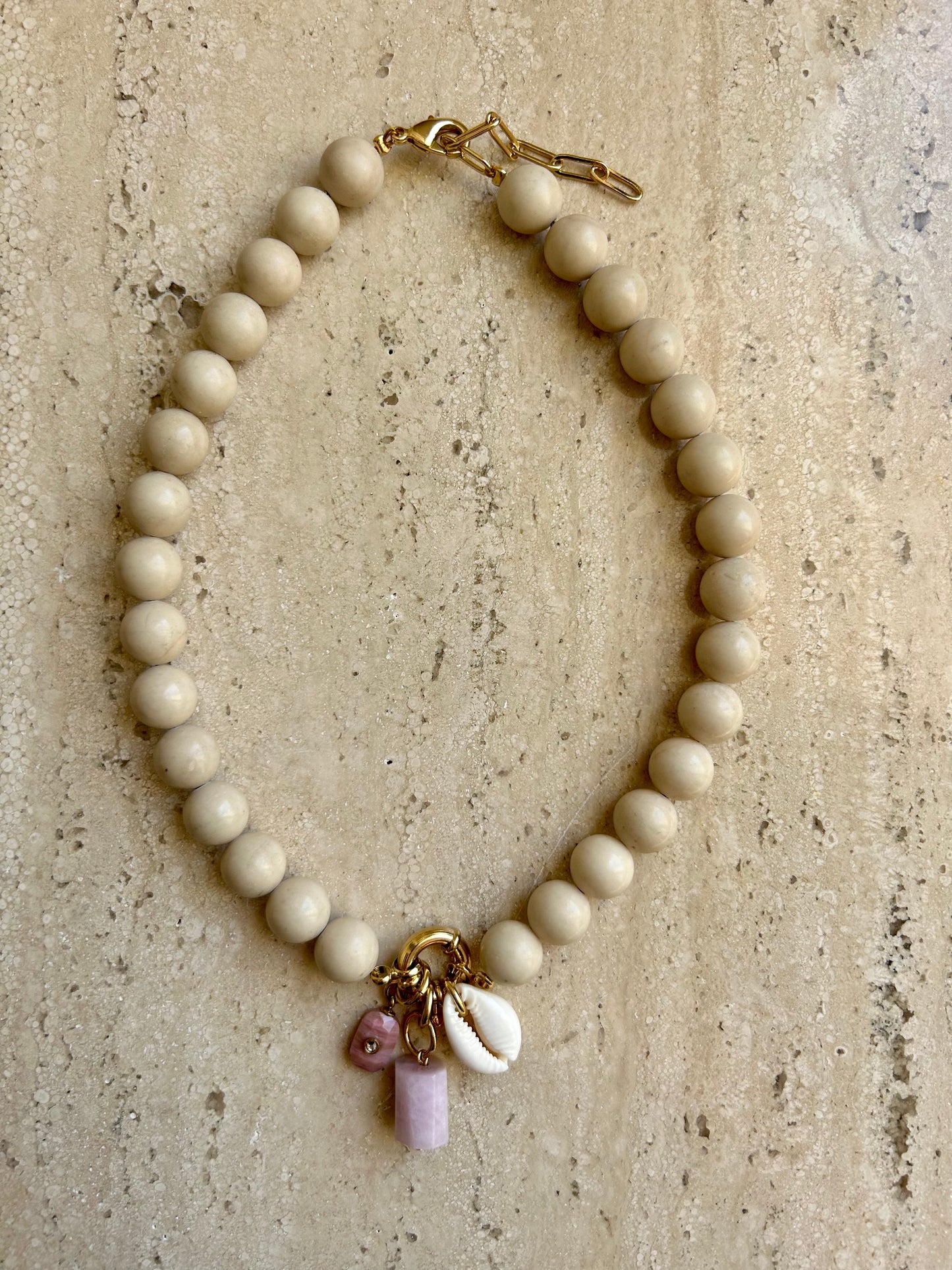 Collier Santa Teresa